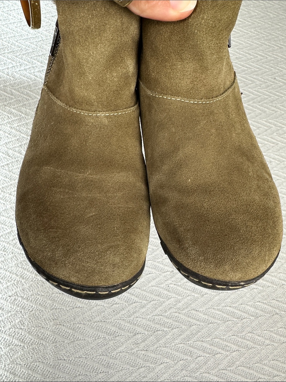 Hush Puppies Suede Waterproof Ankle Boots with faux Sherpa trim olive outdoors - Picture 11 of 12